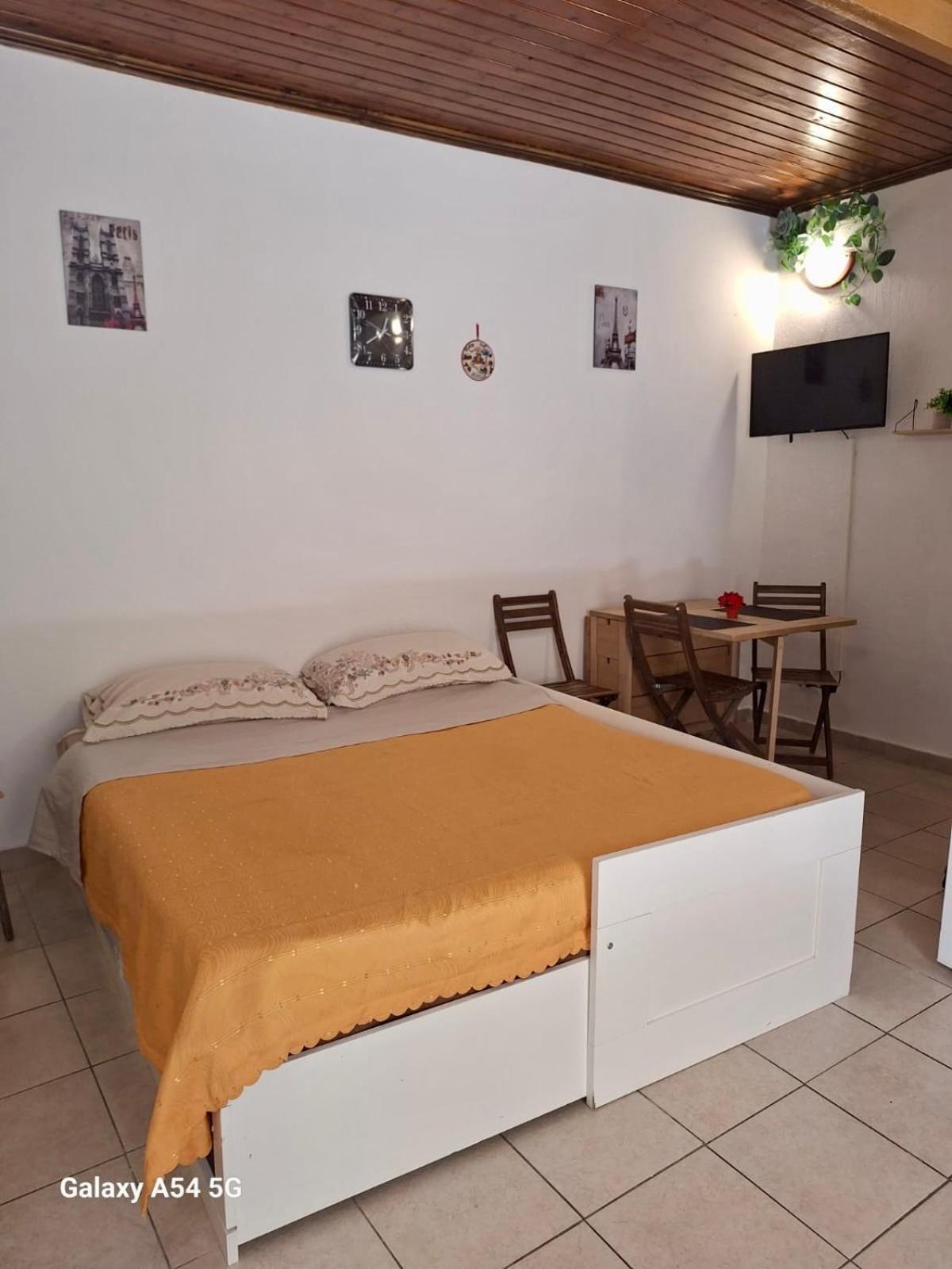 Bentivegna 7 Appartamento